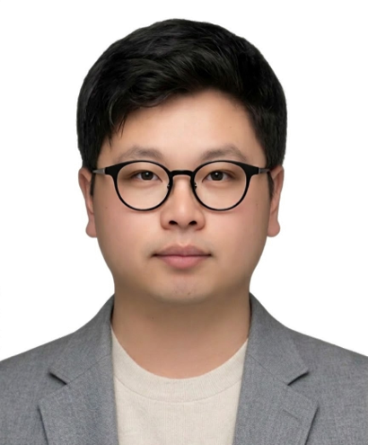 Dr. Dong-Soo Han